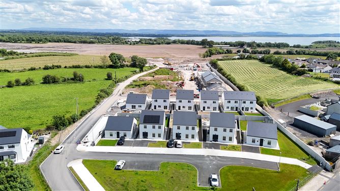 2 Beech Hill, Crossmolina, Mayo