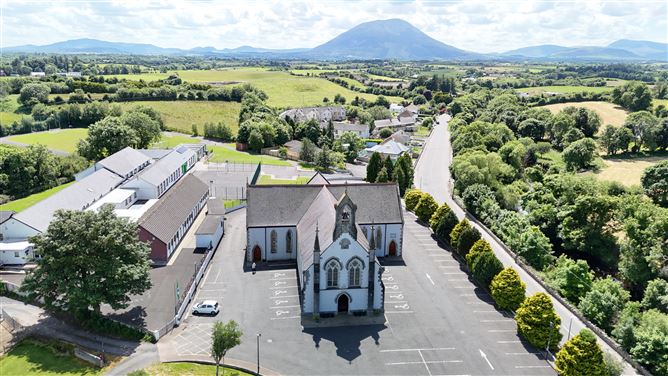 Photo 12 of 15 — 2 Beech Hill, Crossmolina, Mayo