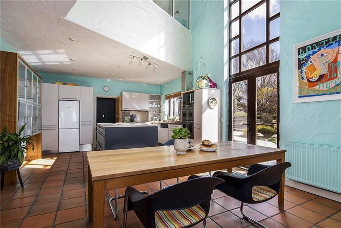 Gryphon House, Cullen, Riverstick, Kinsale, Co. Cork
