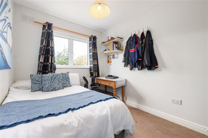 10 Eden Grove, Rathfarnham, Dublin 16