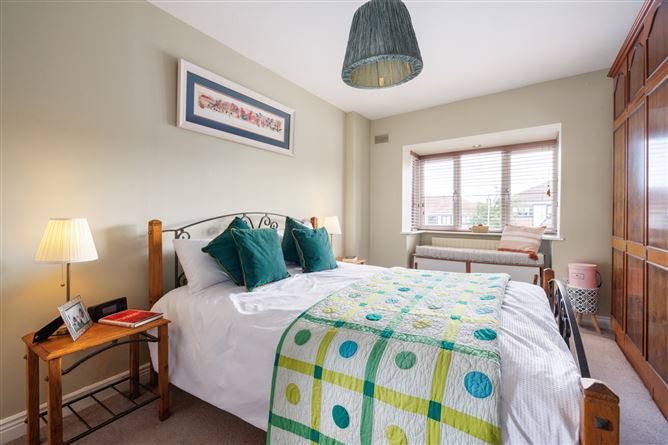 10 Eden Grove, Rathfarnham, Dublin 16