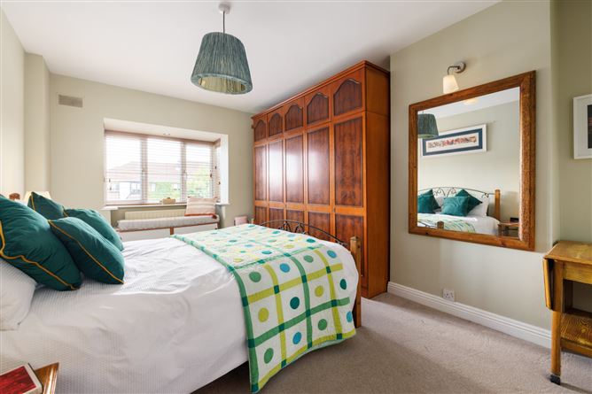 10 Eden Grove, Rathfarnham, Dublin 16