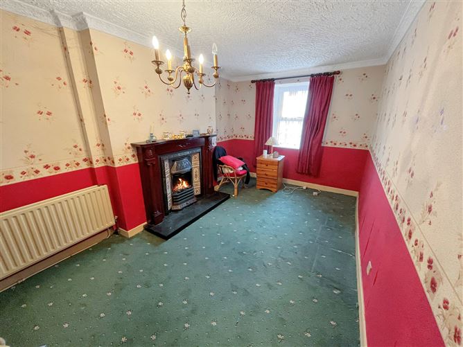 8 Upper Sarsfield St, Nenagh, Co. Tipperary Sherry FitzGerald Talbot 4699307 MyHome.ie