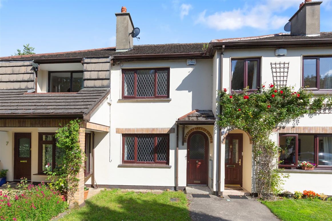 6 Emerald Lodge, Shanganagh Road, Killiney, Co. Dublin