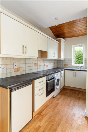 Photo 7 of 14 — 44 Ravenswood Crescent, Clonsilla, Dublin 15