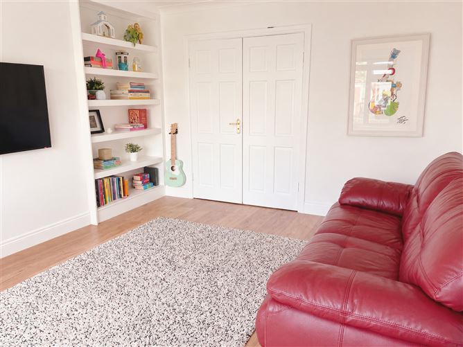8 Seabury Grove, Malahide, County Dublin