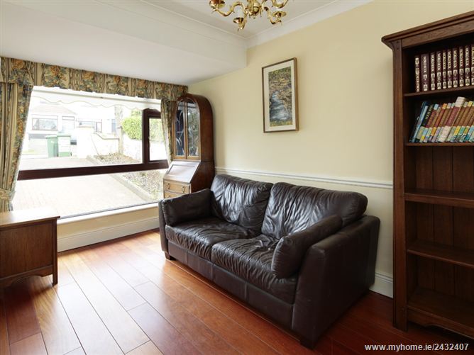 41 The Moorings, Malahide, Dublin North Noel Kelly Auctioneers Ltd