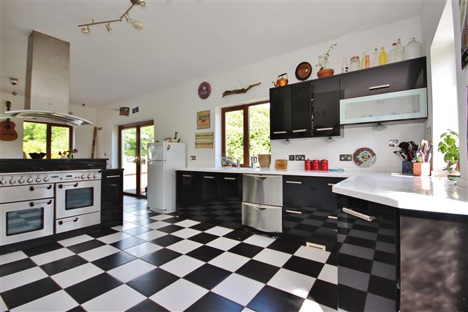 Bowhill, Ballyronan Road, Kilpedder, Wicklow