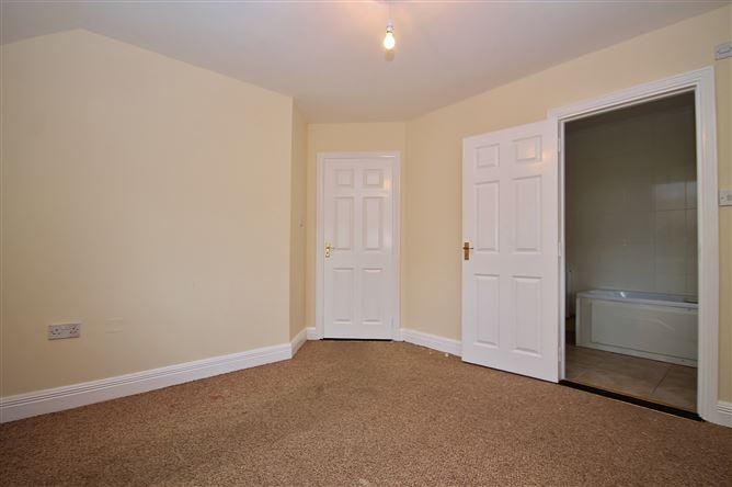 156 A Blackditch Road, Ballyfermot, Dublin 10