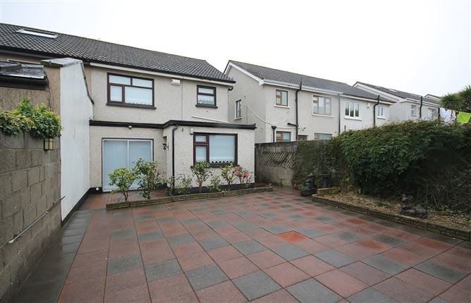 9 Redwood Rise, Kilnamanagh, Dublin 24