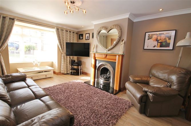 2 Haydens Park Green, Lucan, Co. Dublin