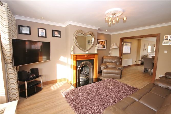 2 Haydens Park Green, Lucan, Co. Dublin