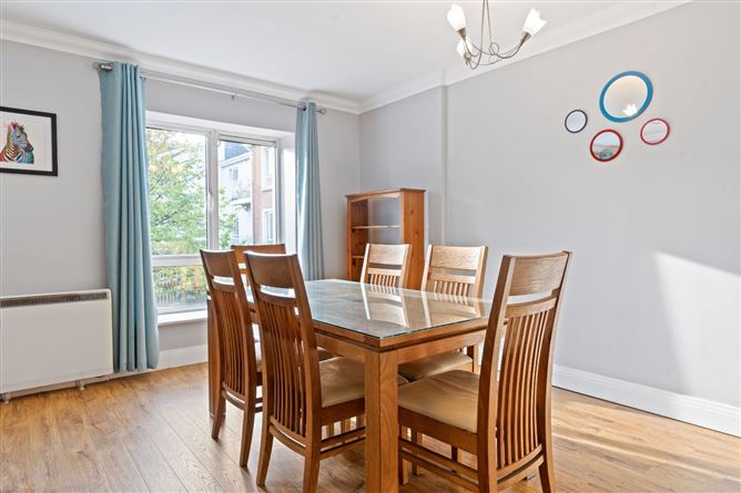 86 St. James Wood, South Circular Road, Dublin 8