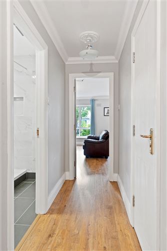 86 St. James Wood, South Circular Road, Dublin 8