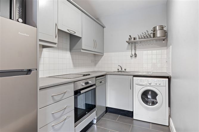 86 St. James Wood, South Circular Road, Dublin 8
