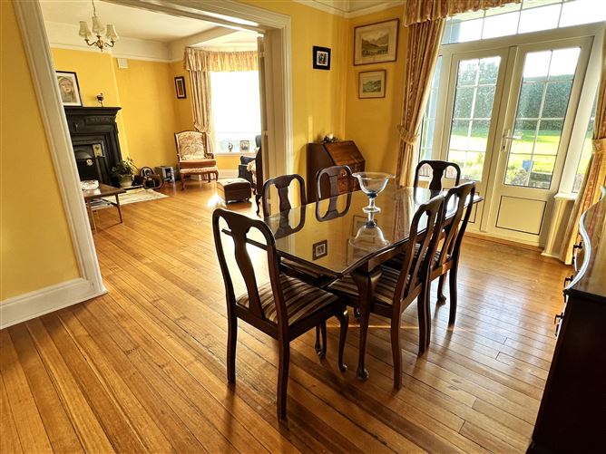 'Donard', Knockroe, Castlerea, Roscommon