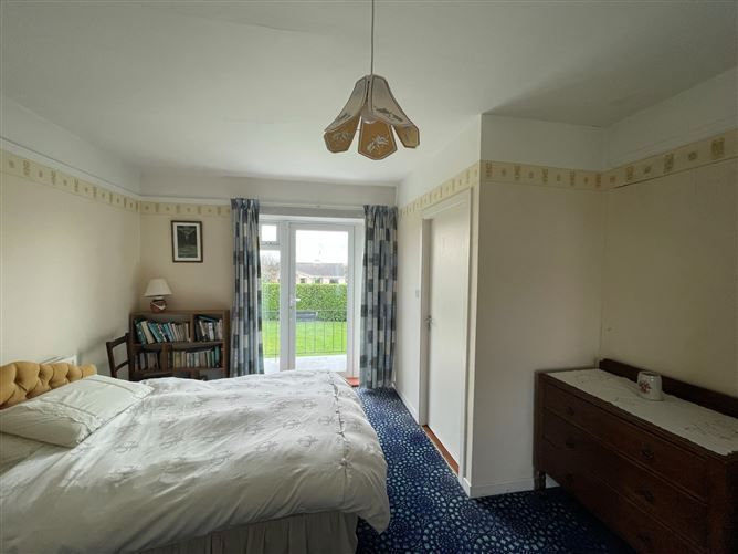 'Donard', Knockroe, Castlerea, Roscommon