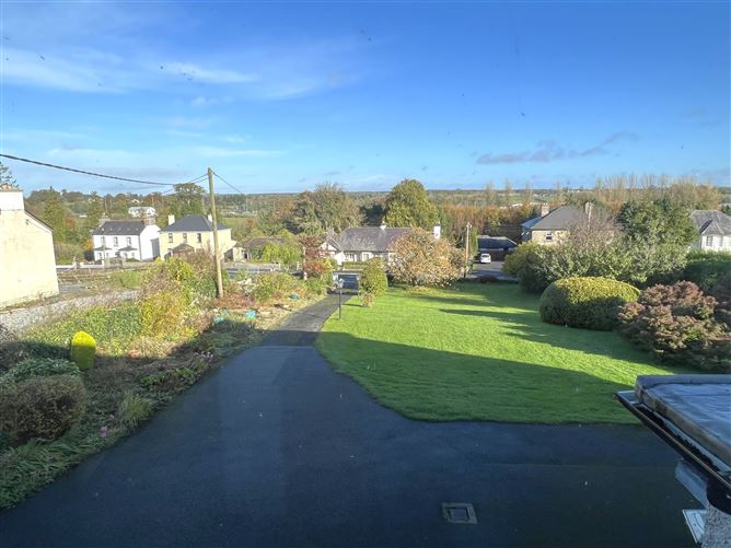 'Donard', Knockroe, Castlerea, Roscommon