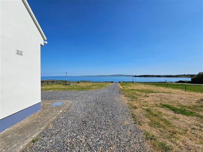 Lisheen Lodge, Moyarta East, Carrigaholt, Kilkee, Co. Clare