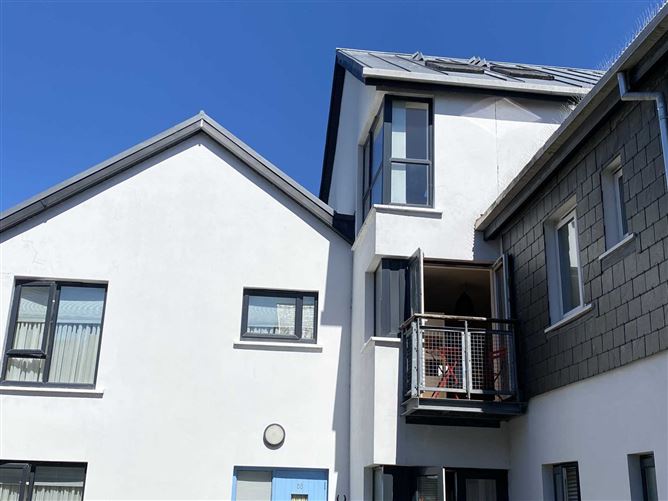 23 Shearwater, Pier Road, Kinsale, County Cork