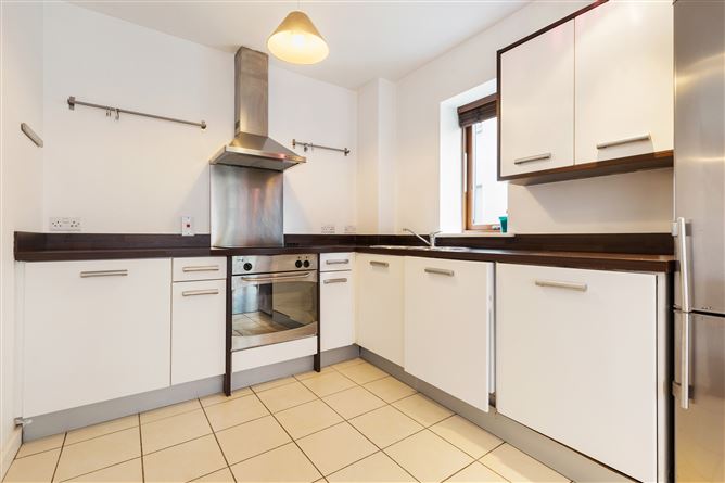 31 Brabazon Hall, South City Centre - D8,   Dublin 8