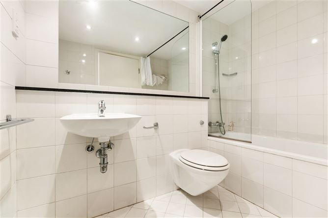 31 Brabazon Hall, South City Centre - D8,   Dublin 8