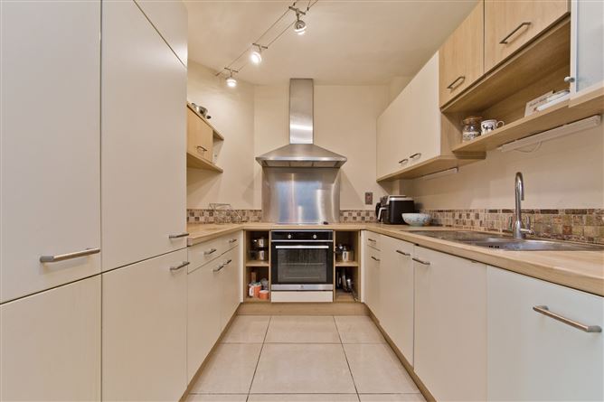 31 The Ramparts, Cabinteely, Dublin 18