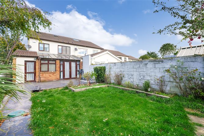10 Temple Manor Way, Walkinstown, Dublin 12
