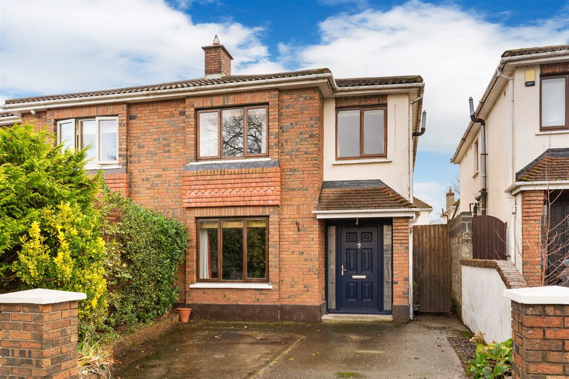 9 Castlefield Grove, Knocklyon, Dublin 16