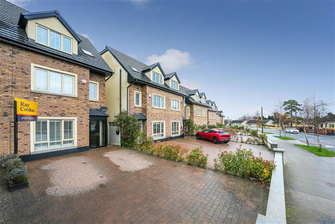 6 Croftwell, Schools Road, Rathcoole, Co. Dublin