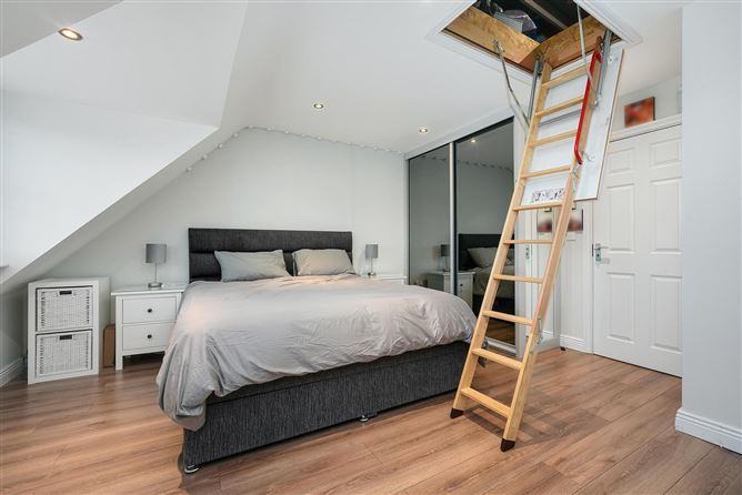 6 Croftwell, Schools Road, Rathcoole, Co. Dublin