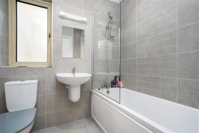 6 Croftwell, Schools Road, Rathcoole, Co. Dublin