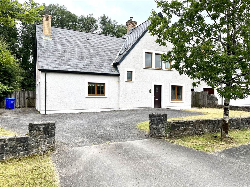 2 The Lodge, Castaledargan, Ballygawley, County Sligo
