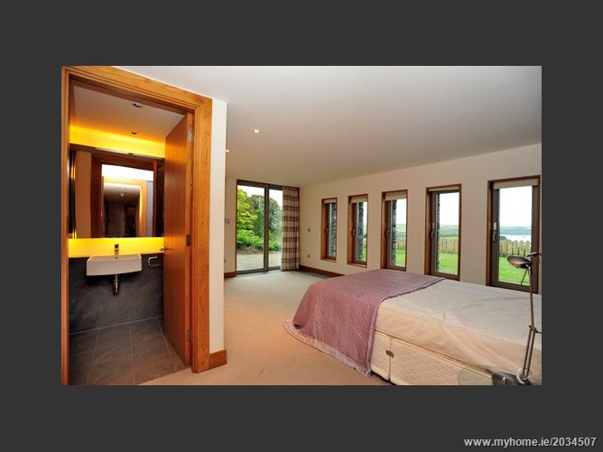 Fasnet House, Kinsale, Cork West (Coastal property)
