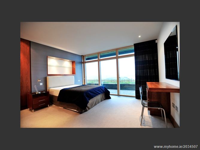 Fasnet House, Kinsale, Cork West (Coastal property)