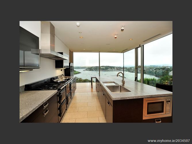 Fasnet House, Kinsale, Cork West (Coastal property)