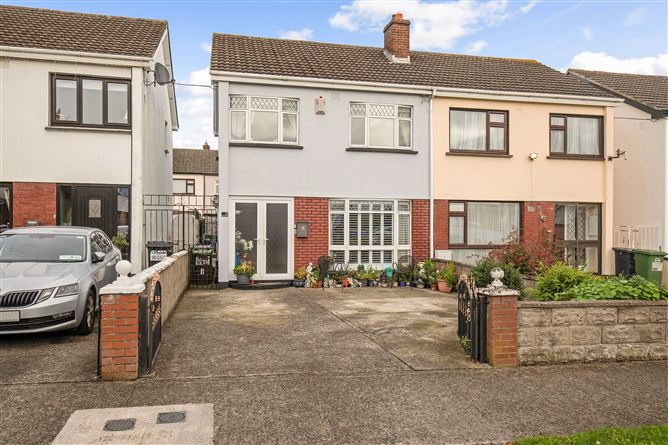 Main image for 8 Huntstown Close, Clonsilla, Dublin 15