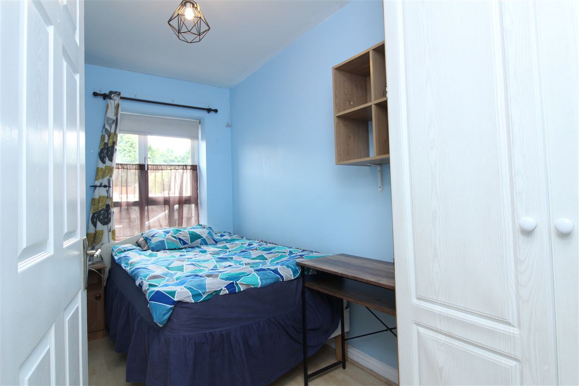 8 An Larnach, Bohermore, Galway