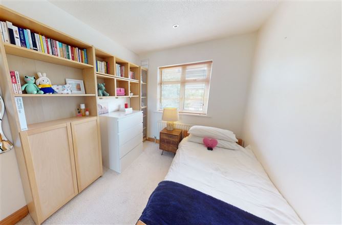 14 Rathmichael Woods, Shankill, Dublin 18