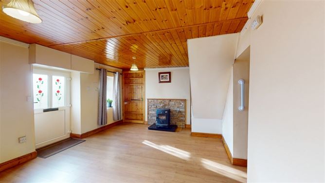 No. 8 Limerick Road Lower, Camolin, Wexford