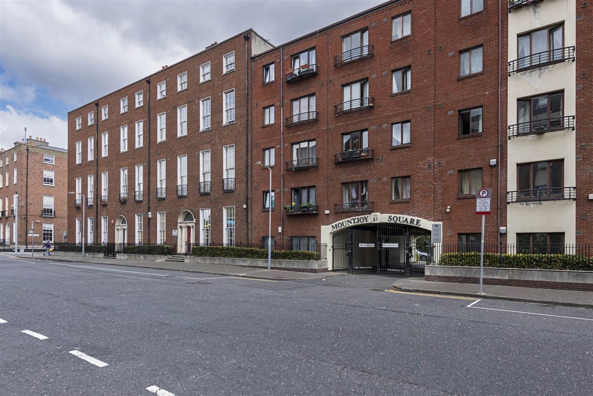 Apartment 92 Pemberton House, 33 Mountjoy Square, Dublin 1, County Dublin