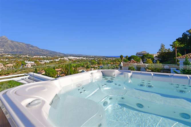 Spain, Marbella, Nueva Andalucia - COSTA-00511P