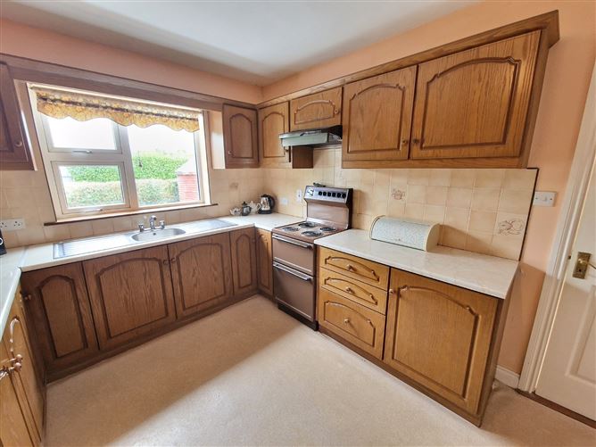30 Greendale, Clon Road, Ennis, Co. Clare
