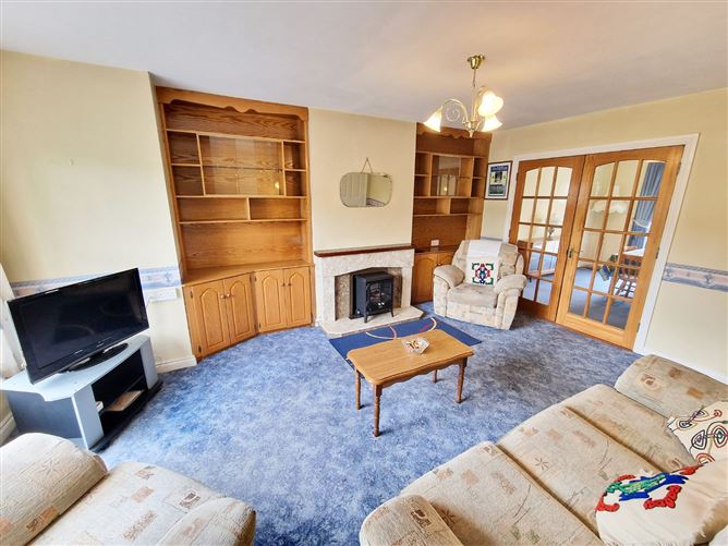 30 Greendale, Clon Road, Ennis, Co. Clare