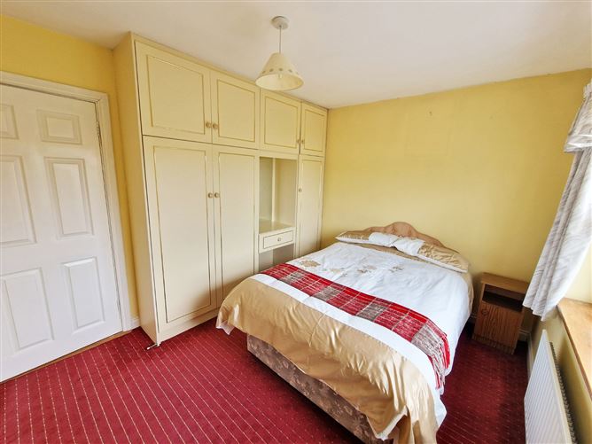 30 Greendale, Clon Road, Ennis, Co. Clare