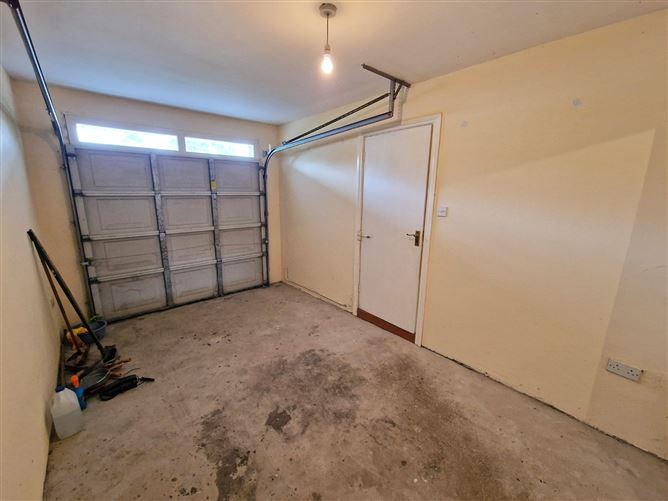 30 Greendale, Clon Road, Ennis, Co. Clare
