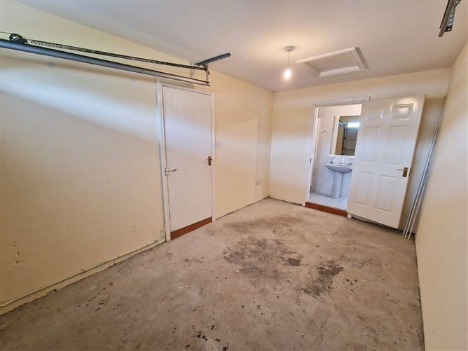 30 Greendale, Clon Road, Ennis, Co. Clare