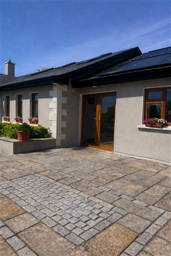 Manger, Stratford-on-Slaney, Wicklow