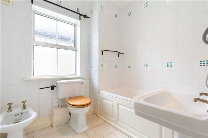 32 Avoca Road, Blackrock, Co. Dublin