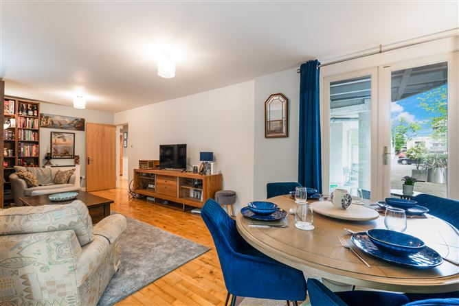 Photo 5 of 25 — 46 Dundrum Gate, Dundrum, Dublin 16